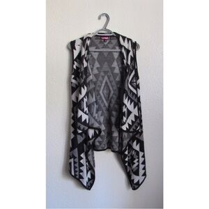 SAY WHAT? Geometric Aztec Black and White Open Front Sweater Vest Medium